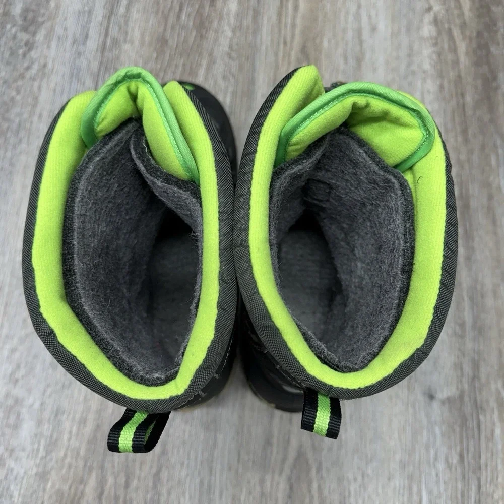 KODIAK GLO Snow Boots Boys 5 Black/Sonic Green Waterproof Slip Resistant w/Box